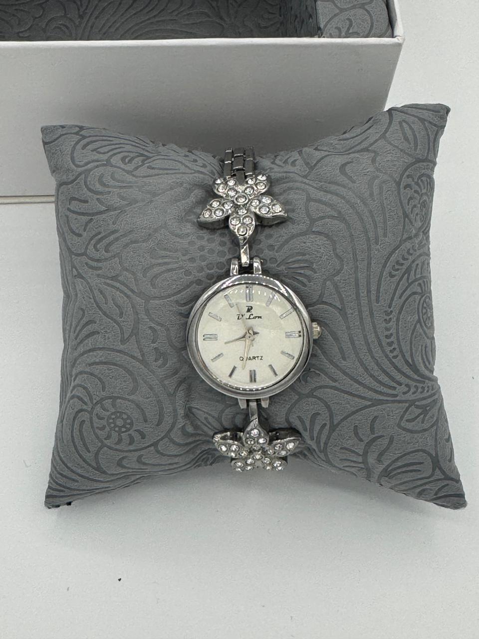 D.Lon BK16 Women's Quartz Watch