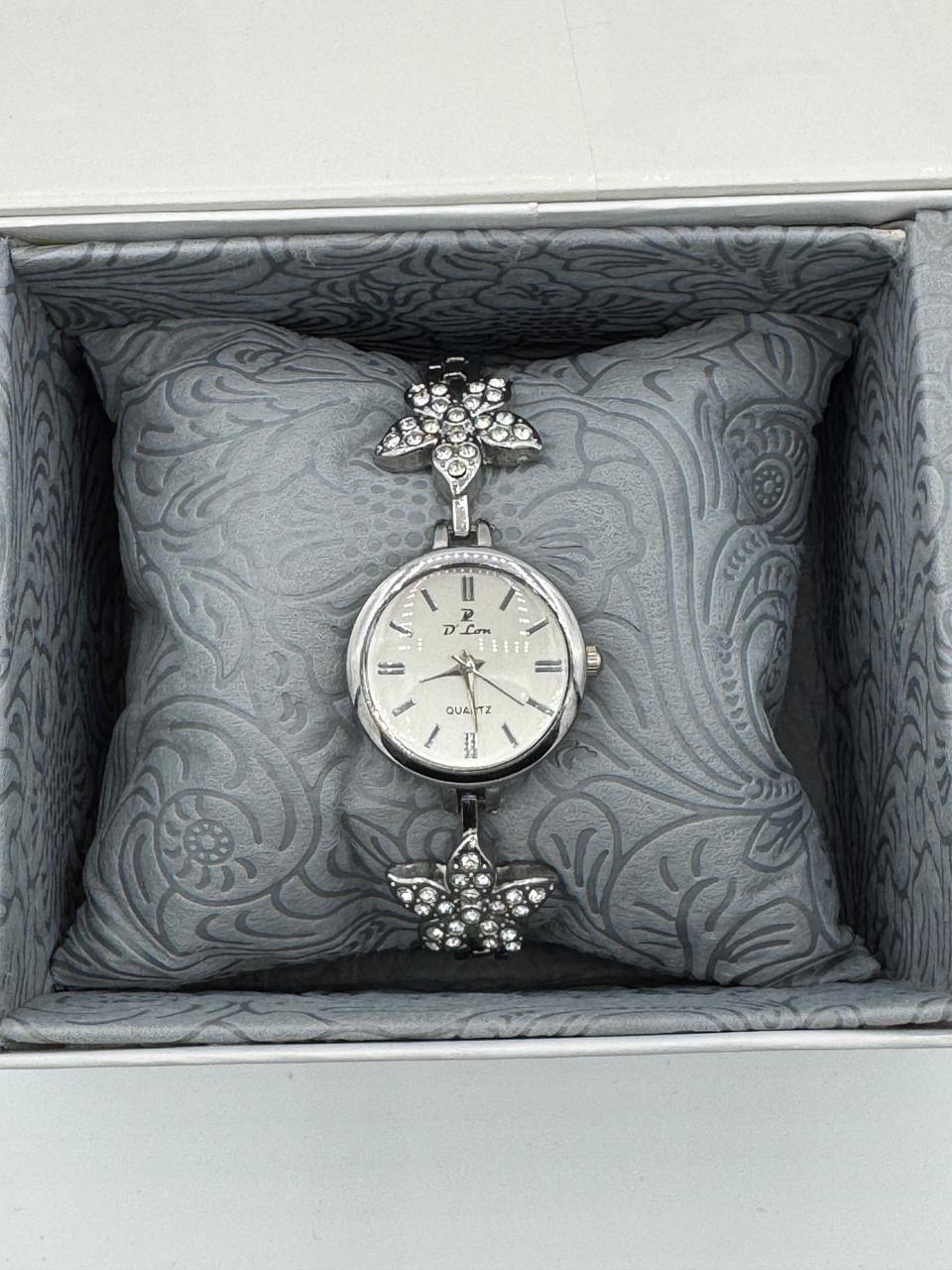 D.Lon BK16 Women's Quartz Watch