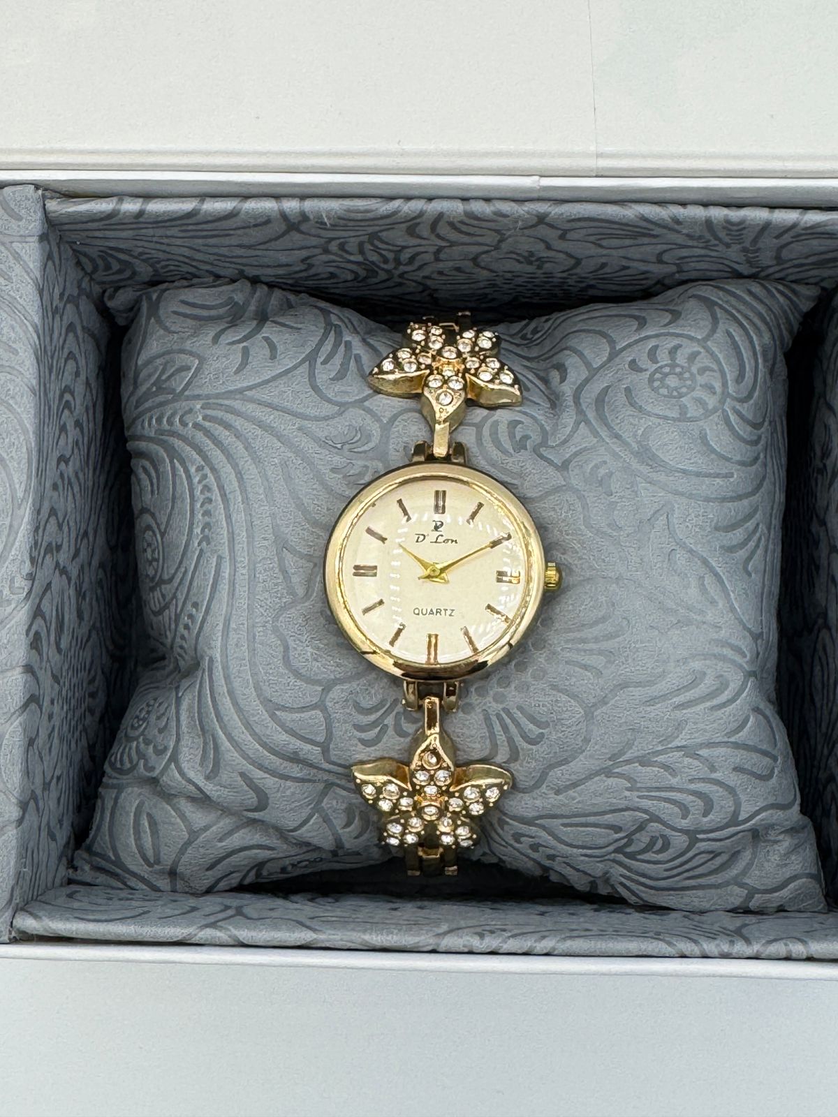 D.Lon BK16 Women's Quartz Watch