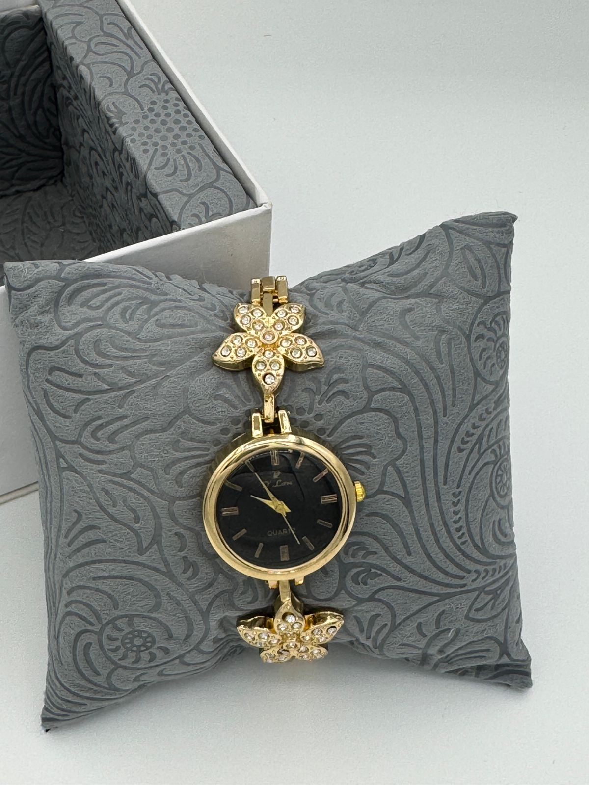 D.Lon BK16 Women's Quartz Watch