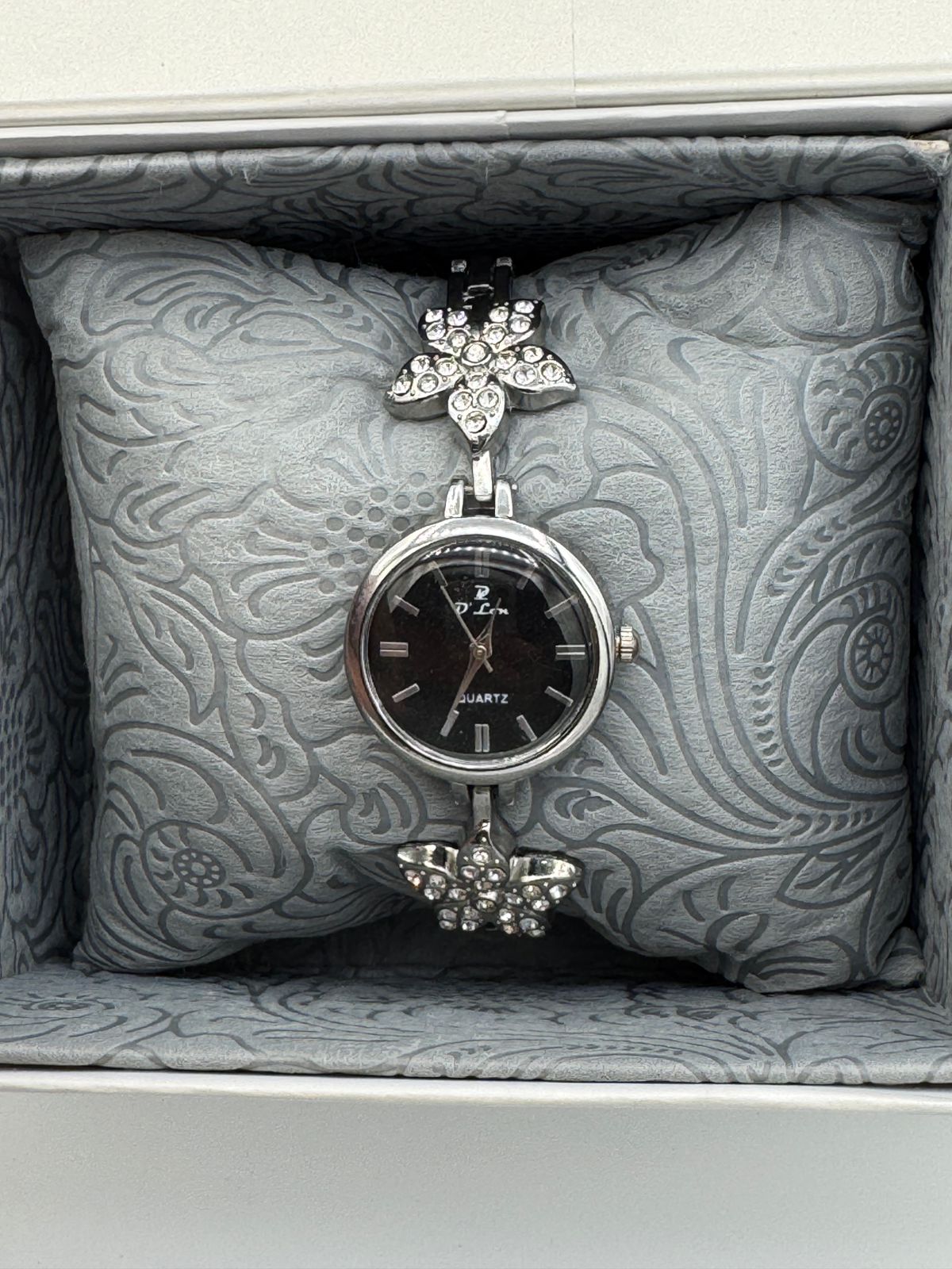 D.Lon BK16 Women's Quartz Watch