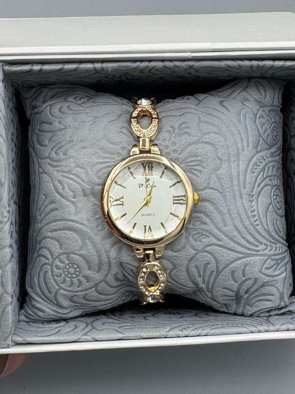 D.Lon BK17 Women's Quartz Watch