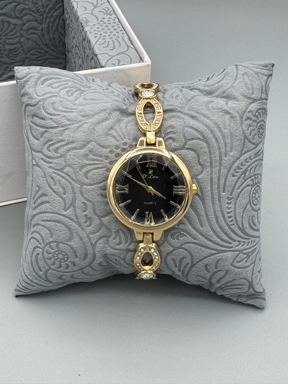 D.Lon BK17 Women's Quartz Watch