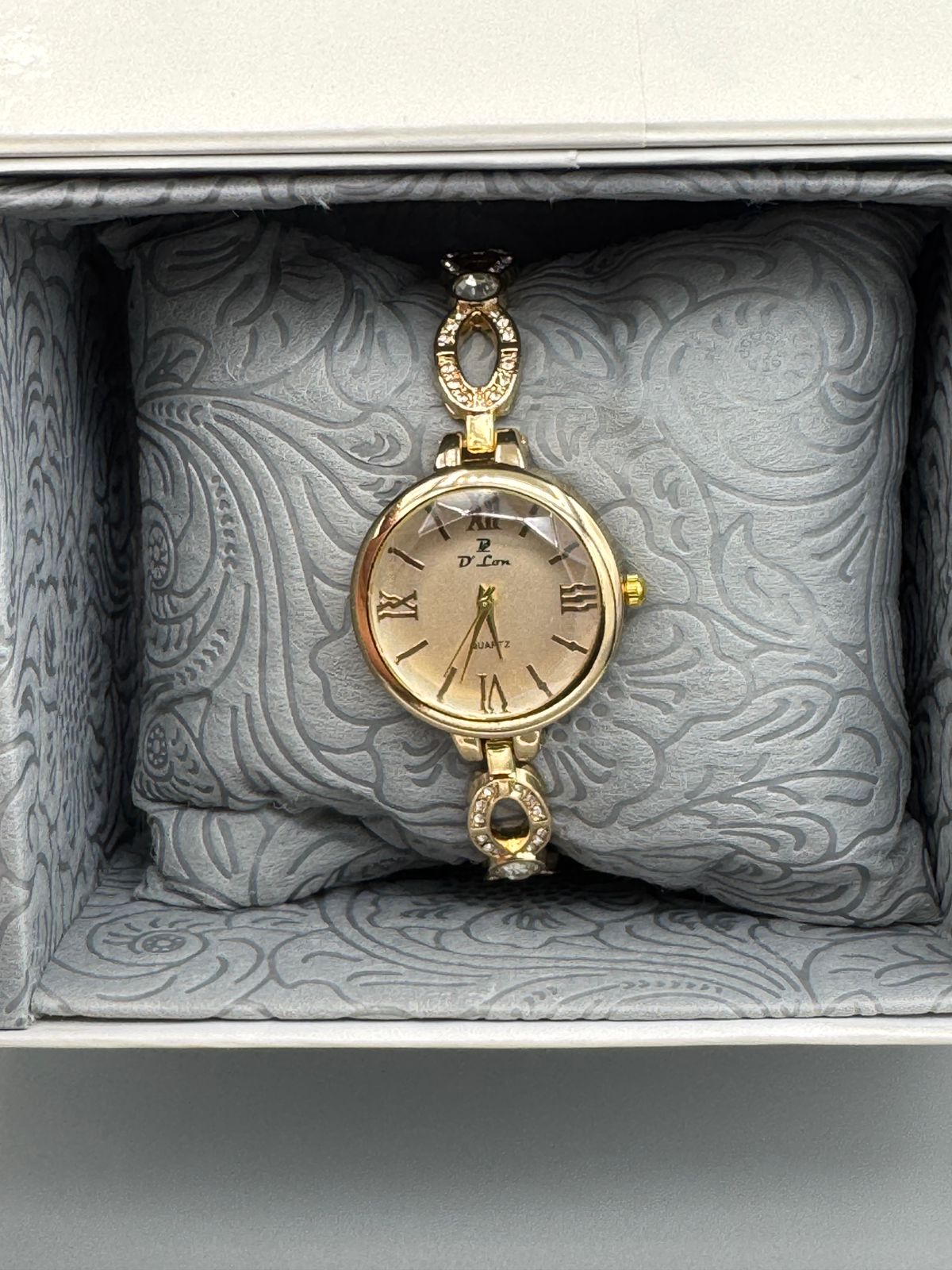D.Lon BK17 Women's Quartz Watch