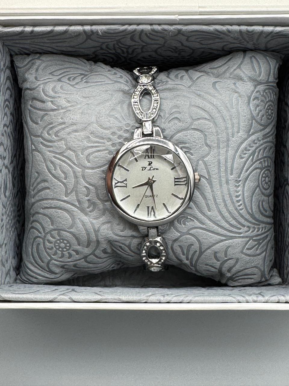 D.Lon BK17 Women's Quartz Watch