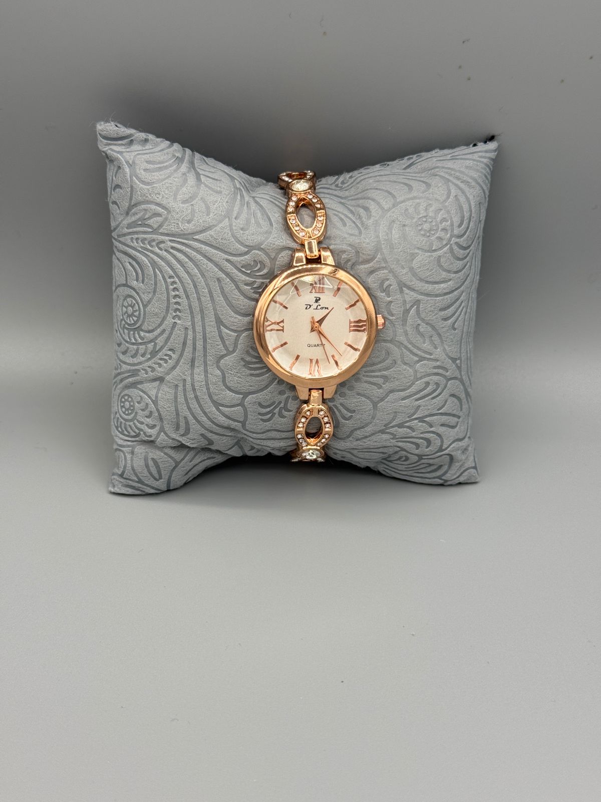 D.Lon BK17 Women's Quartz Watch