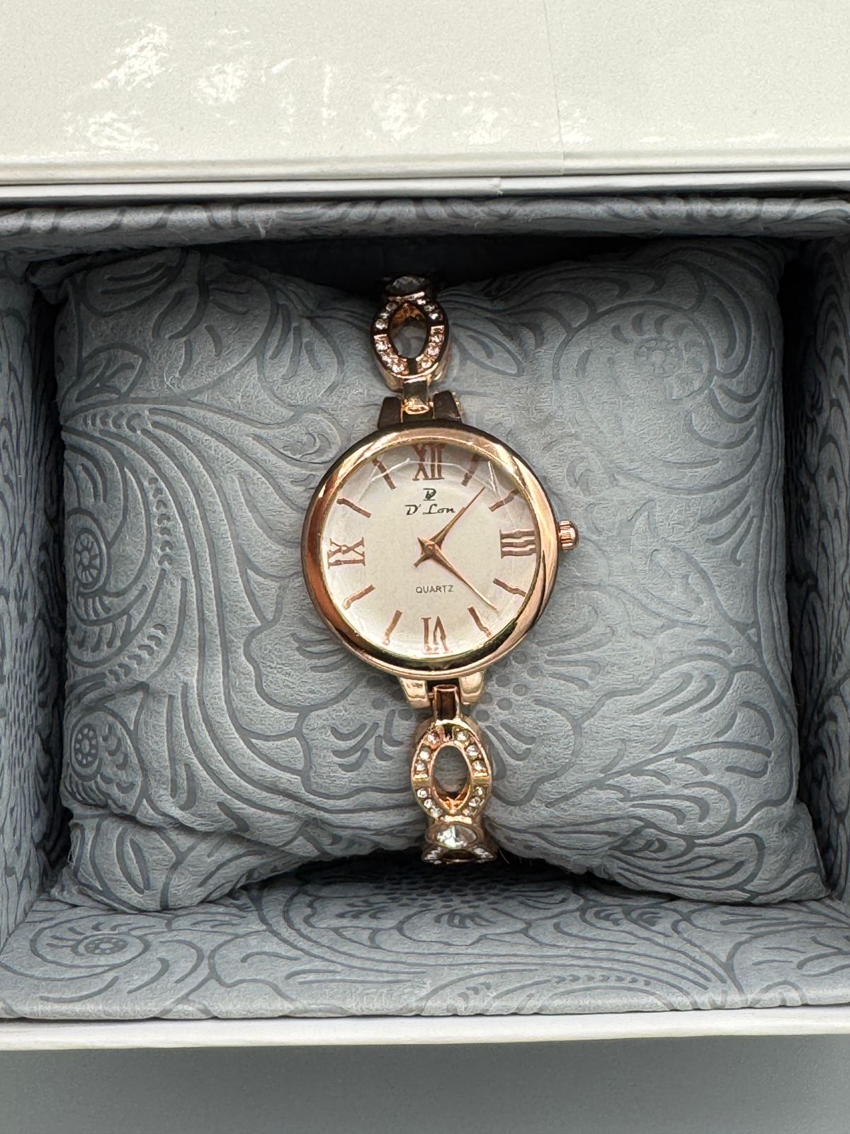 D.Lon BK17 Women's Quartz Watch