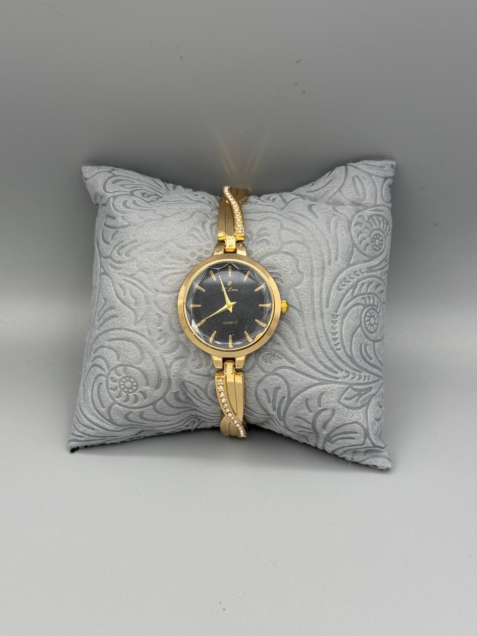 D.Lon C13 Women's Quartz Watch