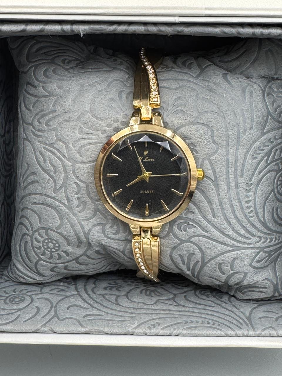D.Lon C13 Women's Quartz Watch