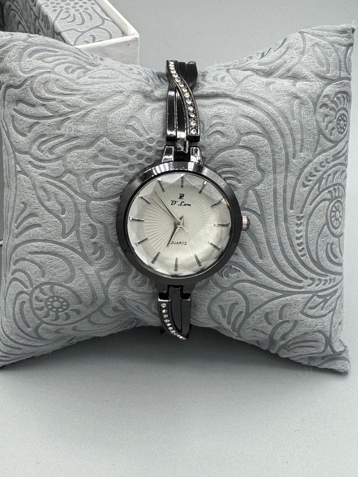 D.Lon C13 Women's Quartz Watch