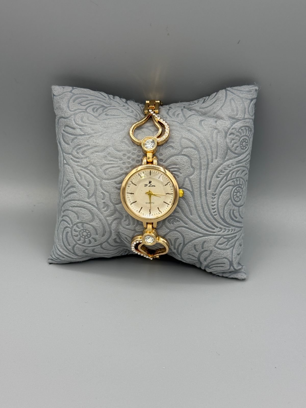 D.Lon G15 Women's Quartz Watch