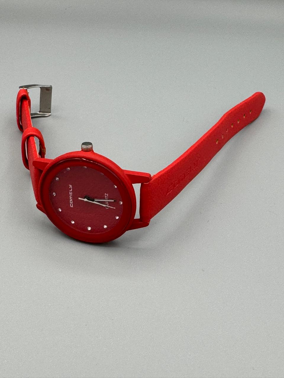 COMELY CL-8862 Women's Quartz Leather Watch