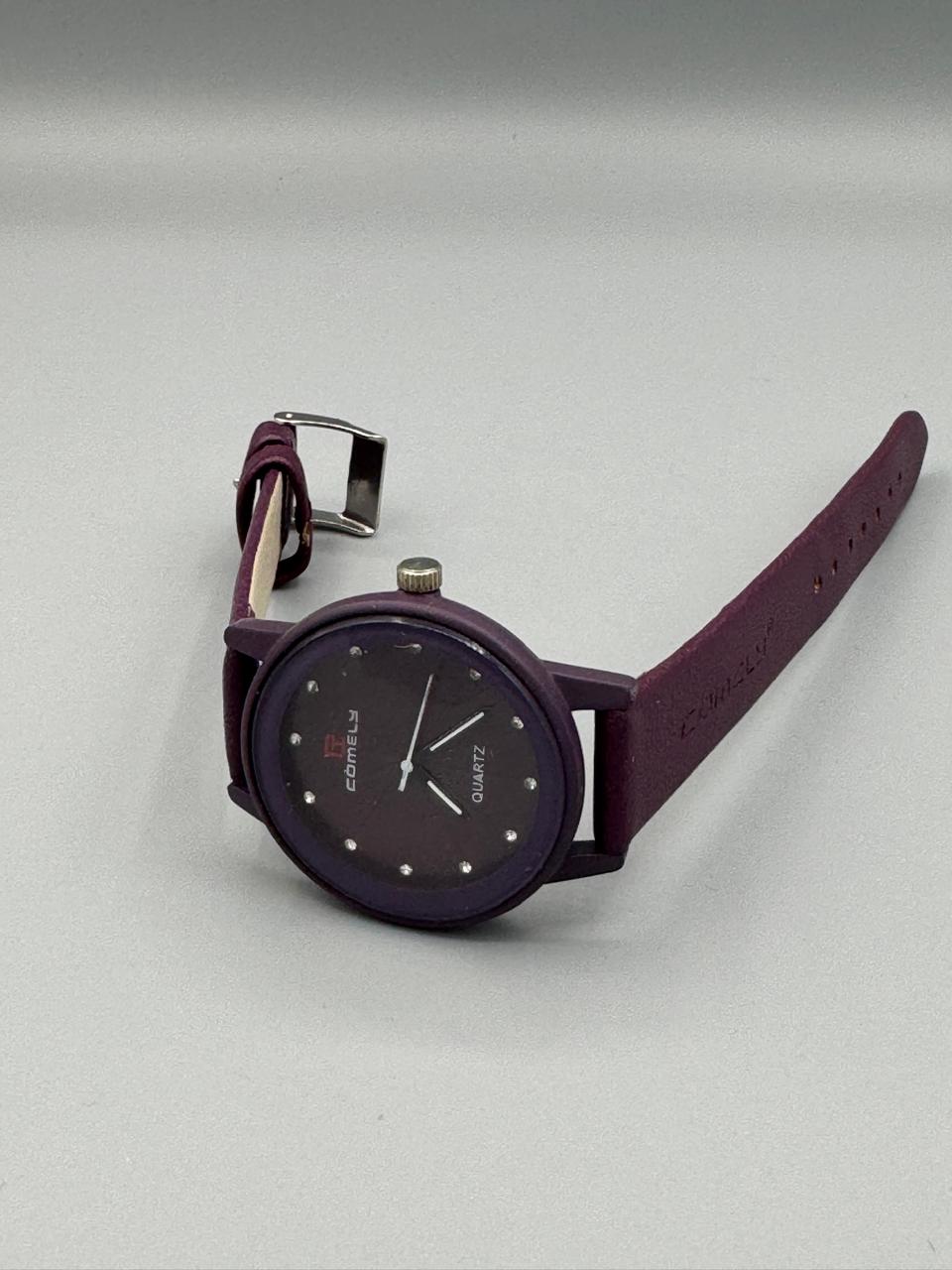 COMELY CL-8862 Women's Quartz Leather Watch