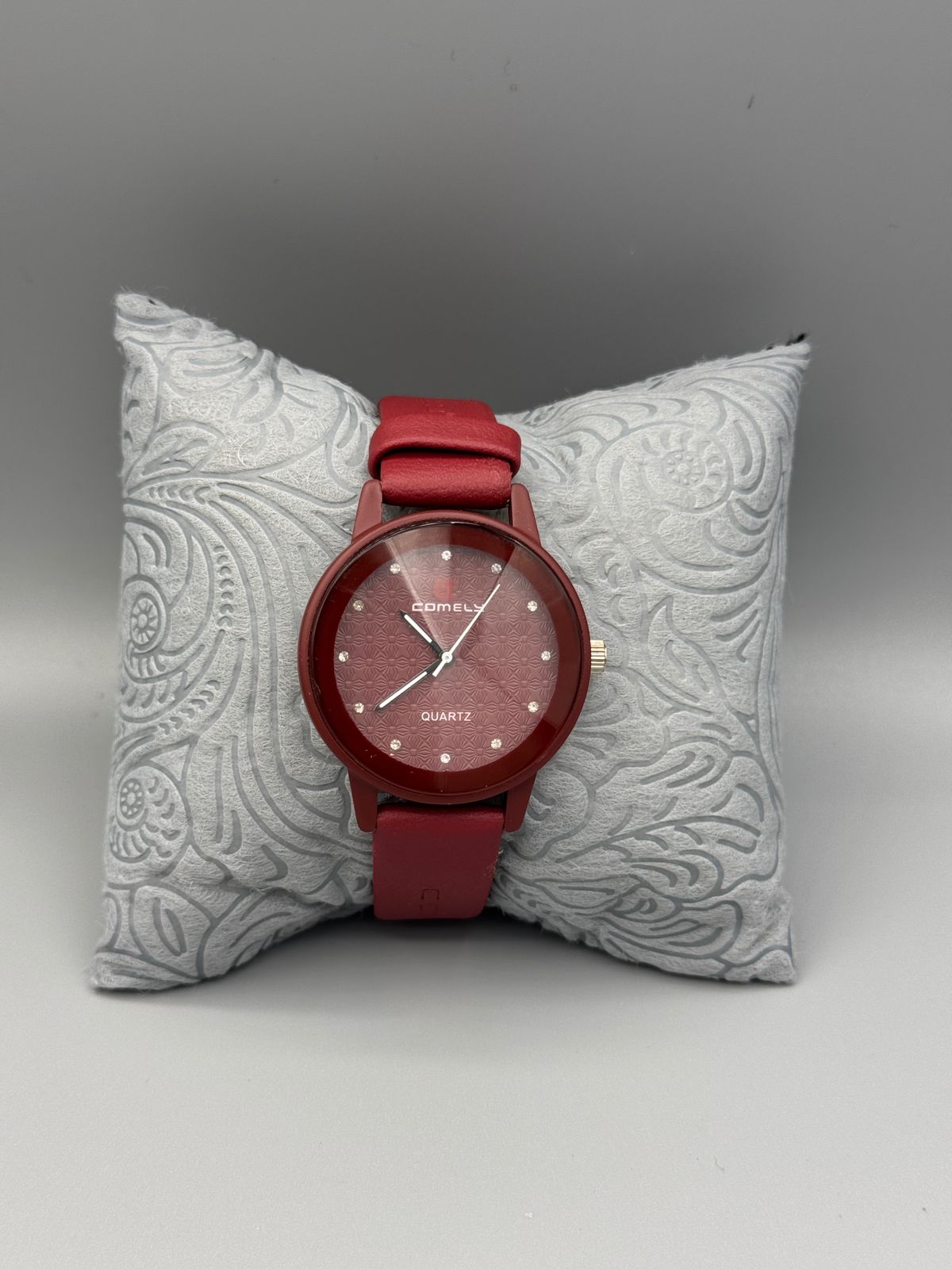 COMELY CL-8862 Women's Quartz Leather Watch